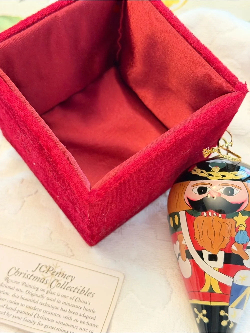 JCPenny Li Bien ornament Red Velvet Presentation Box with Collectibles Card